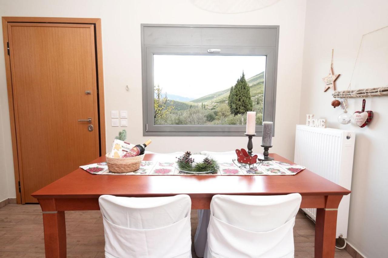Stellas Guesthouse Near Arachova Stírion Exterior photo